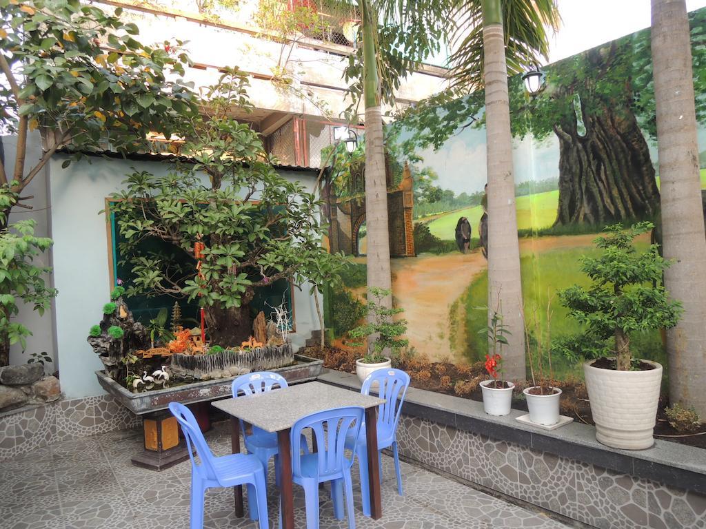Bali B Hotel Хошимин Екстериор снимка