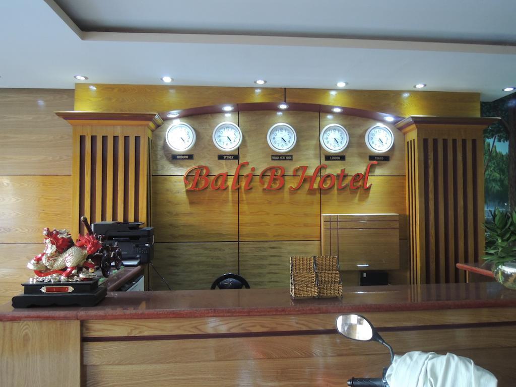 Bali B Hotel Хошимин Екстериор снимка