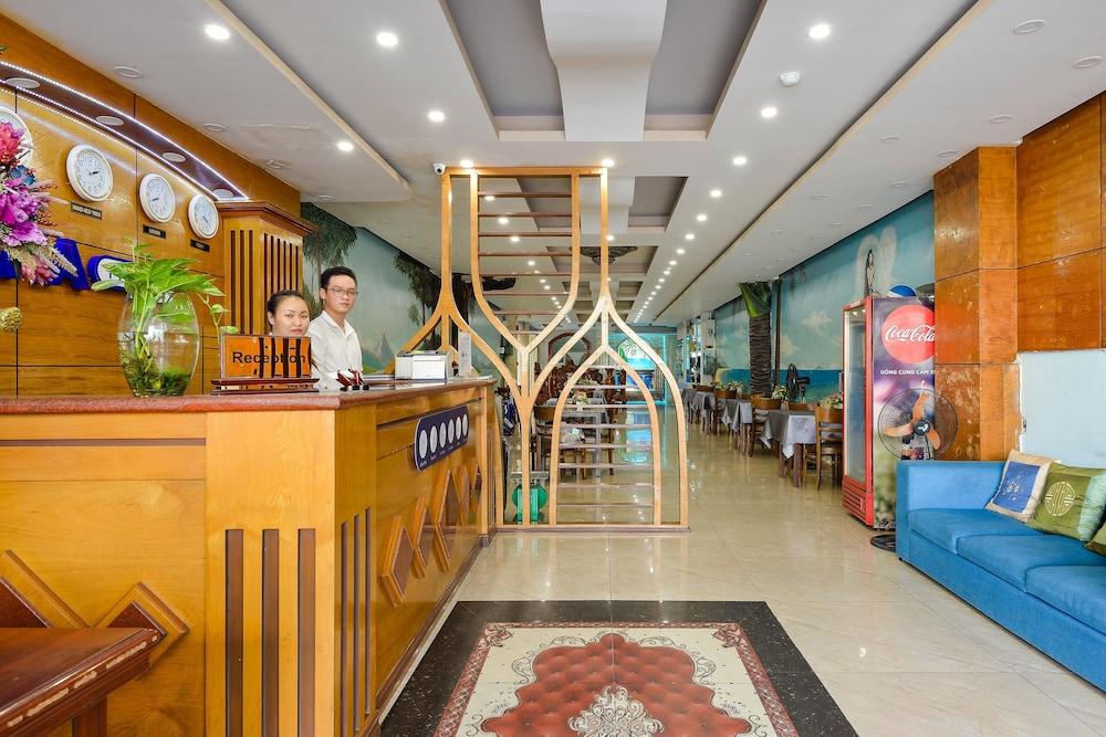 Bali B Hotel Хошимин Екстериор снимка