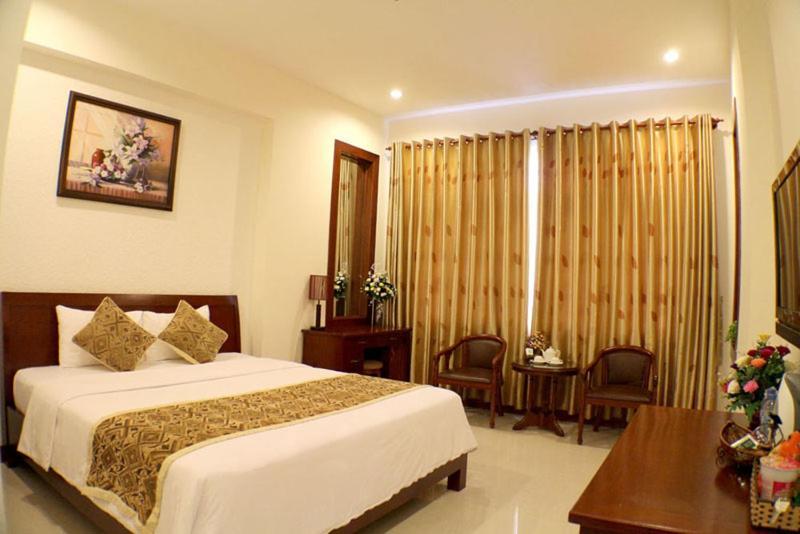 Bali B Hotel Хошимин Екстериор снимка